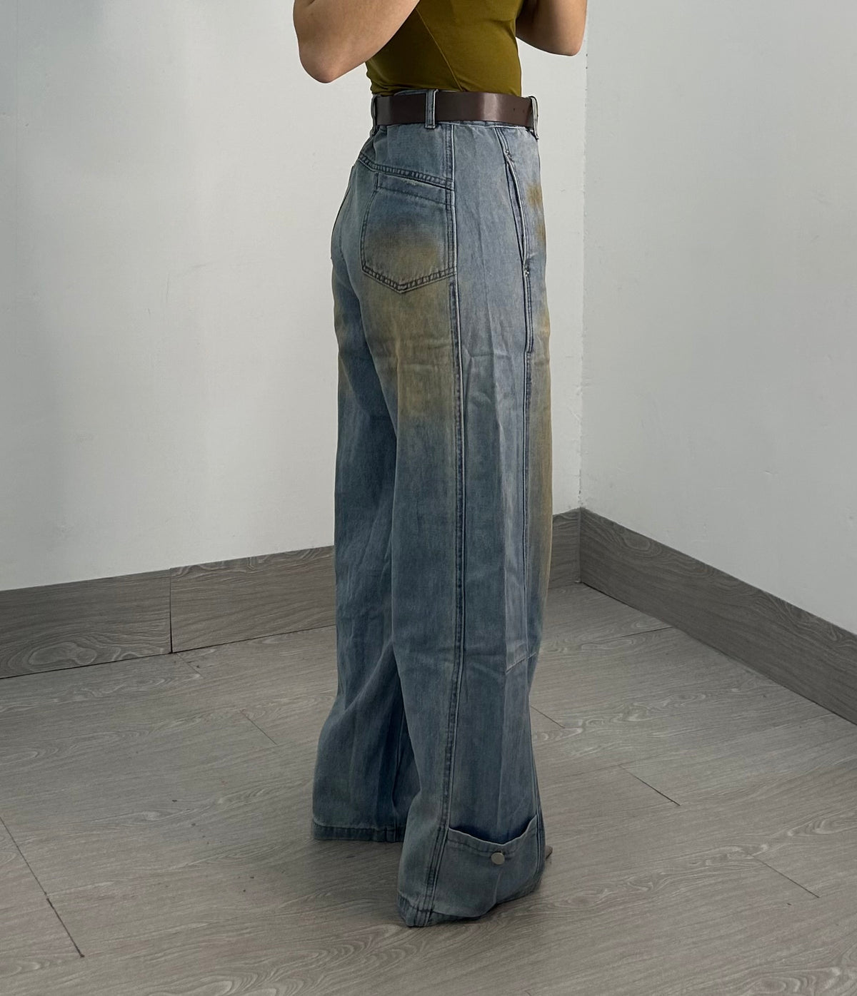 JEANS OLIVA